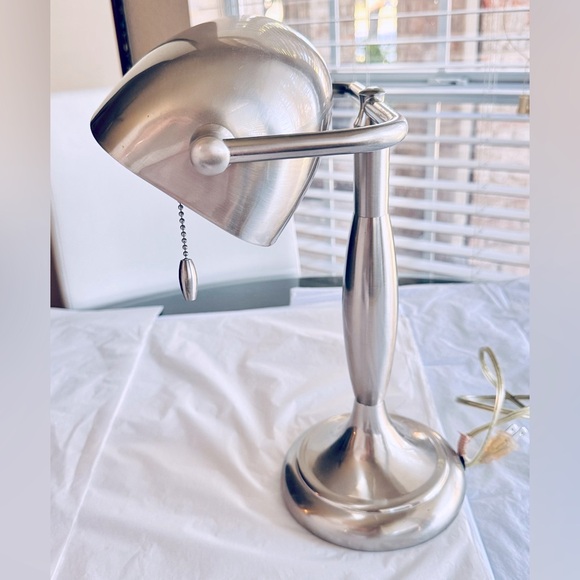 VINTAGE 15” Bankers Desk Lamp Elegant Chrome Matte Silver - Picture 16 of 16